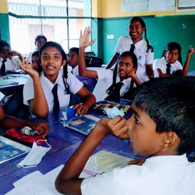 பாடசாலையொட்டிய புகைபடங்கள்